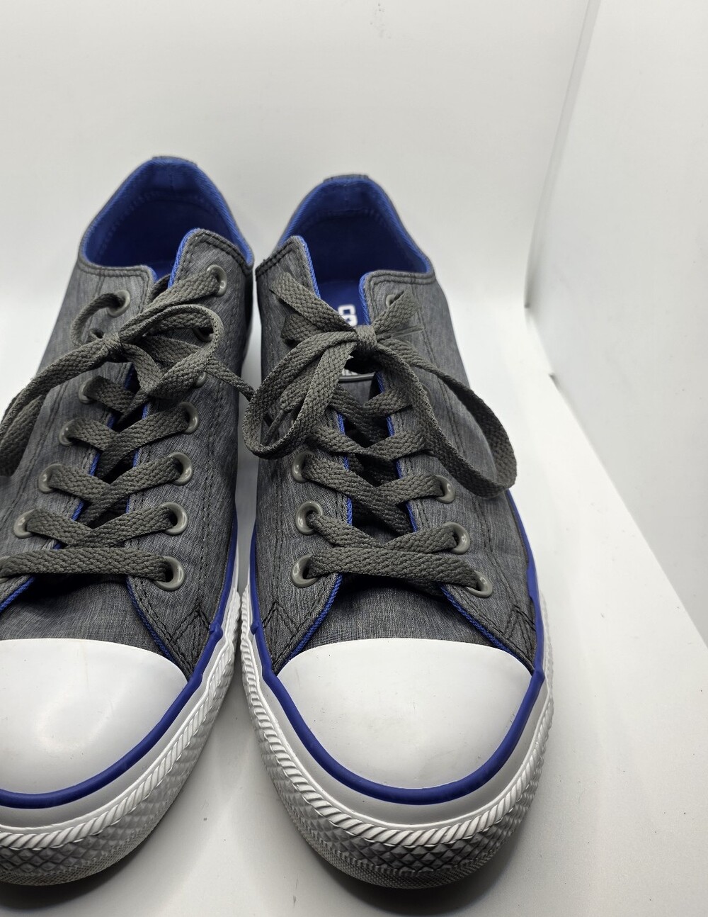 Converse Men's Gray Canvas Sneakers with Blue Accents